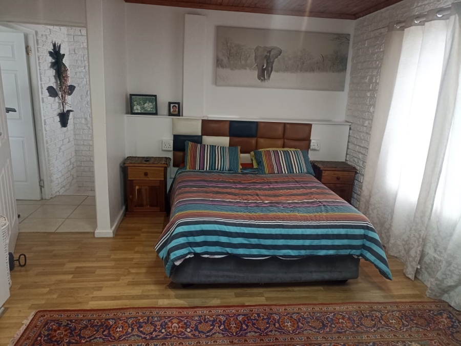 5 Bedroom Property for Sale in Mossel Bay Ext 13 Western Cape